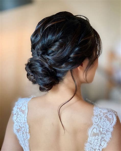 Wedding Hairstyle Asian Hair Bridal Updo In 2022 Asian Bridal Hair Asian Hair Updo Low Bun
