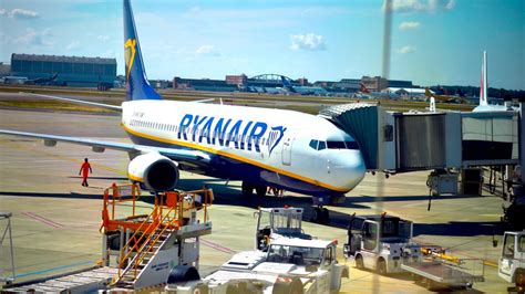 Ryanair Passenger Falls From Jet Bridge In Desperate Bid To Catch