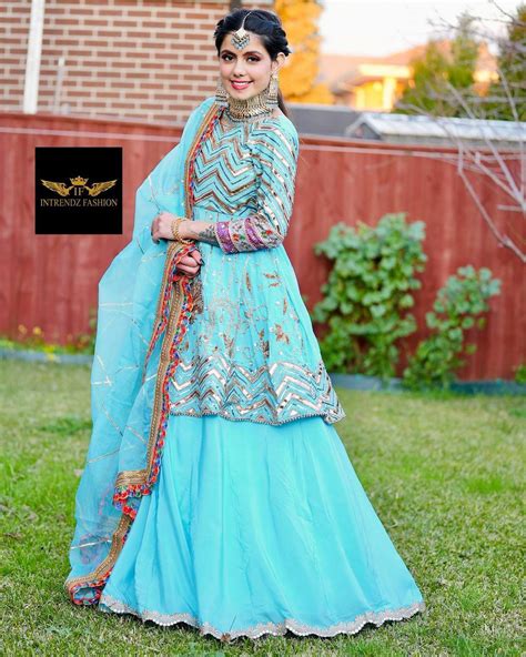 Pin By Ruchika Dhaliwal On Suit Indian Bridal Dress Indian Bridal