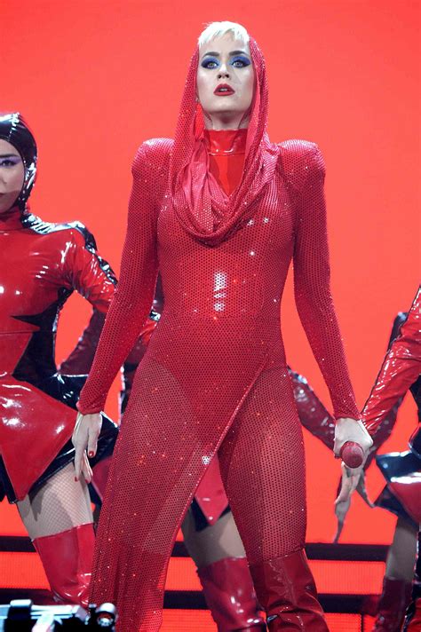 Katy Perry Kicks Off Witness Tour In Sexy Red Bodysuit See All Her Looks American Top 40