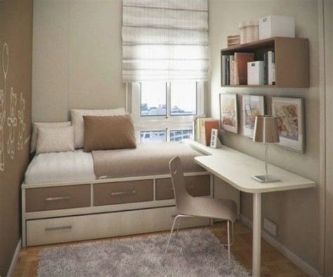 Having guests sit on your bed gives them no back support, which makes them hunch forward. Best 25+ Student Bedroom Ideas On Pinterest | Small Office ...