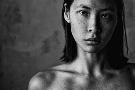 Aleksey Trifonov monocromo mujeres modelo asiático retrato Fondo