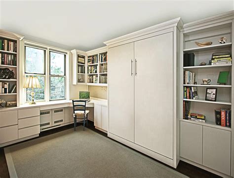 10 Office With Murphy Bed