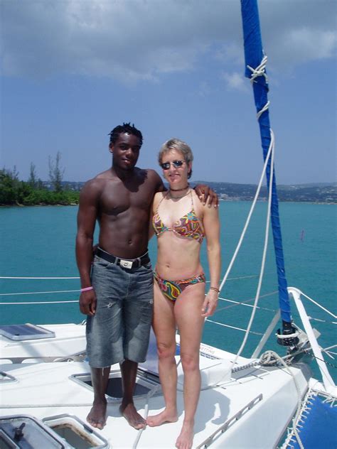 Jamaica Topless Datawav
