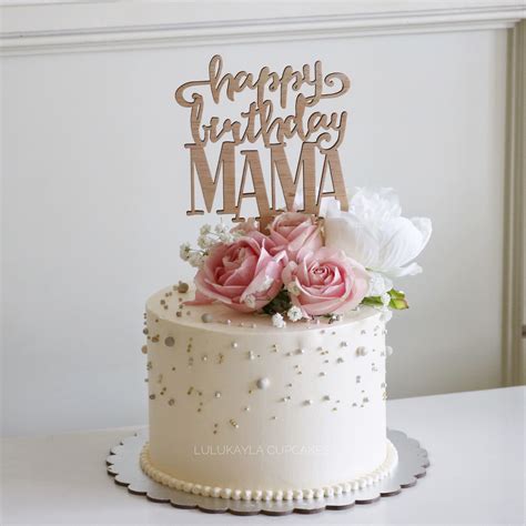 43 moms birthday cakes ranked in order of popularity and relevancy. Flower buttercream cake | Elegant birthday cakes, Birthday ...