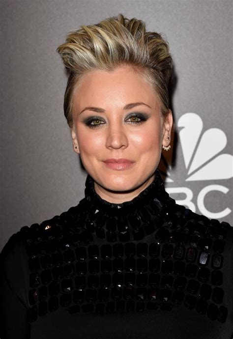 Big Bang Theorys Kaley Cuoco Apologises For Saying Shes Not A