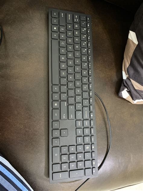 Hp Desktop 320k Slim Wired Qwerty Keyboard Black L96909 001