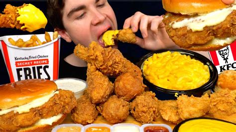 ASMR KFC MUKBANG EXTRA CRISPY FRIED CHICKEN MAC N CHEESE CHICKEN