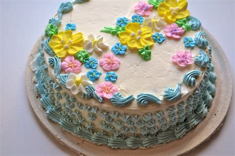 Your buttercream cake decorated stock images are ready. Buttercream Decorated Cakes | more cake decorating with ...