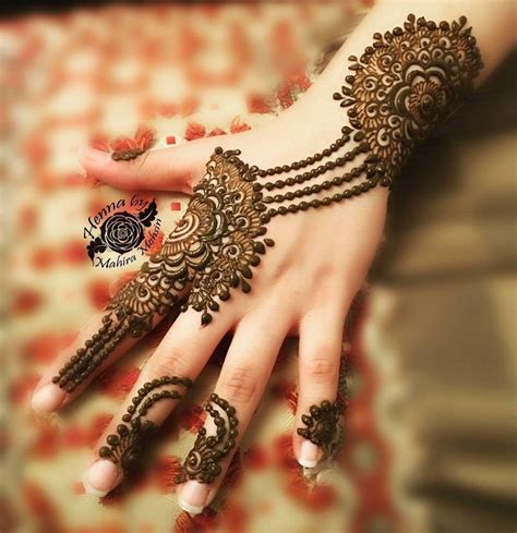 Latest And Best Eid Mehndi Designs 2018 2019 Special Collection Dikhawa