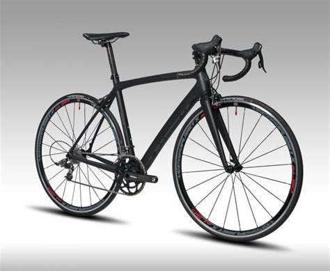Carbon road bike frame has the characteristics of light weight and high strength. Planet X reveals expansion plans and prepares to launch ...