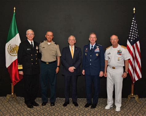 El gobierno de la ciudad de méxico, a través de la secretaría de. México, XIII Conferencia Ministros de Defensa - Espacio Armas