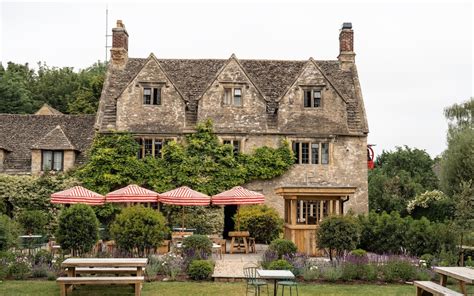 Best Cosy Pubs With Rooms