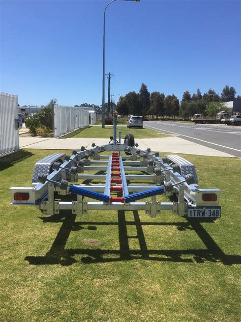 Tandem Axle Aluminium Boat Trailer With Wobble Roller Set Up For Sale