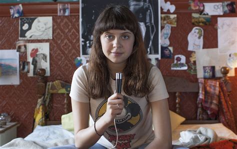 Why ‘the Diary Of A Teenage Girl Star Bel Powley Thinks Every Girl