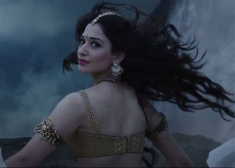 Tamanna Bhatia Bare Back Images In Gold Costumes Form Bahubali Movie