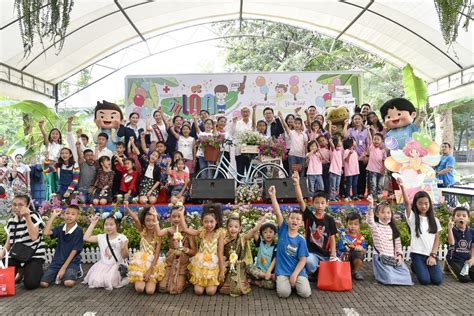 ขอเชิญรับชมการถ่ายทอดสดพิธีบำเพ็ญกุศลแด่ผู้บริจาคอวัยวะที่ล่วงลับ ใน วันศูนย์รับบริจาคอวัยวะสภากาชาดไทย ประจำปี 2564. วันเด็กแห่งชาติ 2563 กับสภากาชาดไทย - สภากาชาดไทย