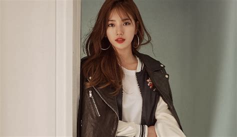 Suzy For 2016 F W Guess Couch Kimchi