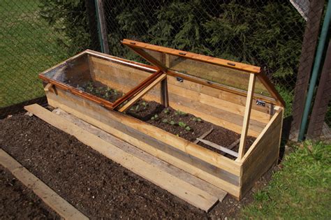 How To Build A Cold Frame For Fall And Winter Gardening