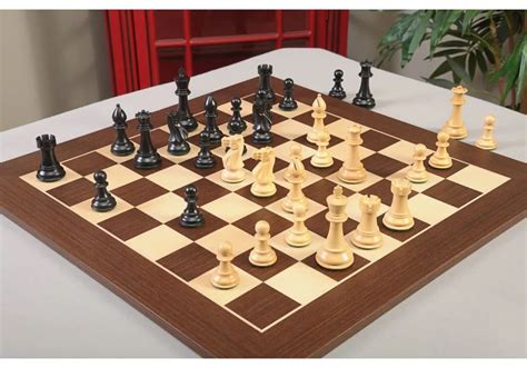 The Classic Series Chess Set 375 King
