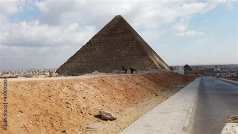The Pyramid Of Menkaure Smallest Of The Three Main Pyramids Of Giza