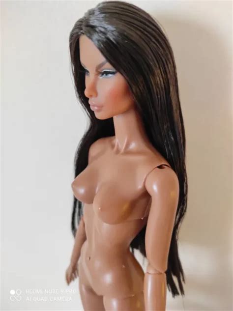 FASHION ROYALTY NATALIA Chain Of Command Nuda Nude Naked Doll Integrity