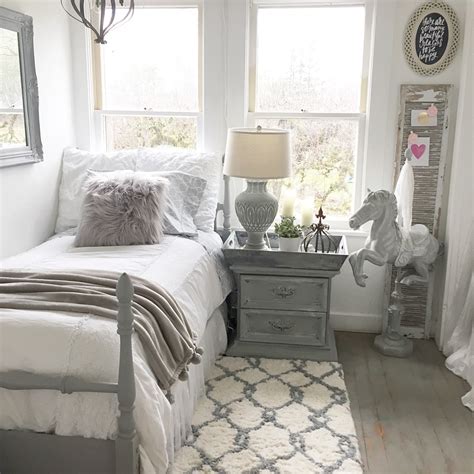 Teen Girls Bedroom Style Easy Chalk Paint Recipe ~ Hallstrom Home