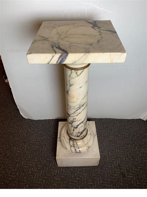 Traditional Italian Marble Pedestal W Simple Bronze Ring Accents