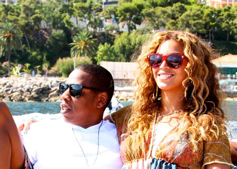 Beyonce And Jay Z Renew Wedding Vows
