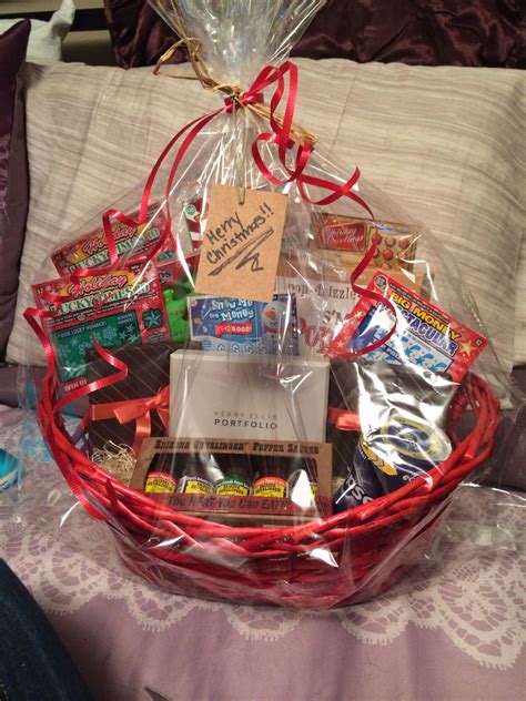 What to put in a birthday basket. Can finally put up the basket I made for my boyfriend for ...