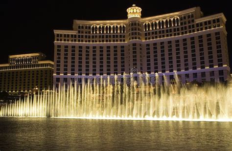The Bellagio At Night In Las Vegas Nv Editorial Stock Image Image Of
