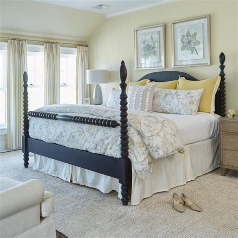 Bedroom Color Guide Which Paint Color To Pick Hgtv In 2020 Bedroom
