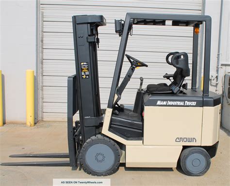 80716 Crown 50fctt Electric Sitdown Rider Industrial Forklift