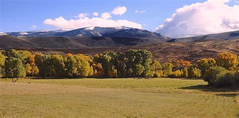 Scenery Of Wyomings Upper Wind River Valley Tim Rogers Real Estate