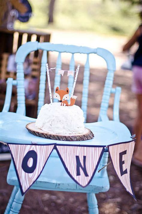 For innovative car birthday theme decoration ideas and also for car birthday theme cake varieties a construction birthday theme can be an idyllic choice for your handsome boy's special event. 10 1st Birthday Party Ideas for Boys - Tinyme Blog