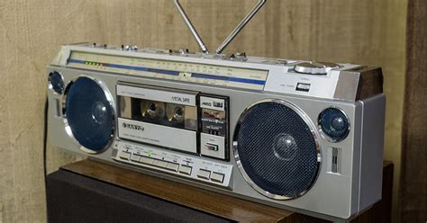 Vintage Audio Stereo Radio Cassette Recorder Sanyo M7950k