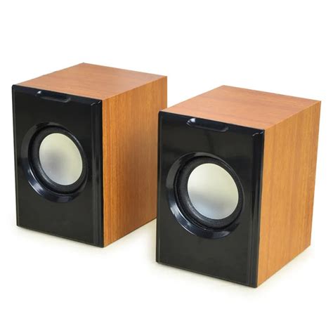 A Pair Wooden Speakers Mini Subwoofer 35mm Aux Wired Stereo Desktop