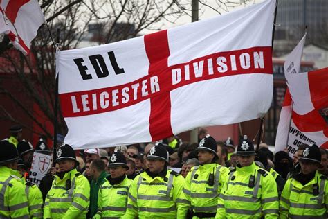 english defence league march draws rival protests arabianbusiness