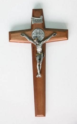 45 Catholic Wallpaper Crucifix On Wallpapersafari