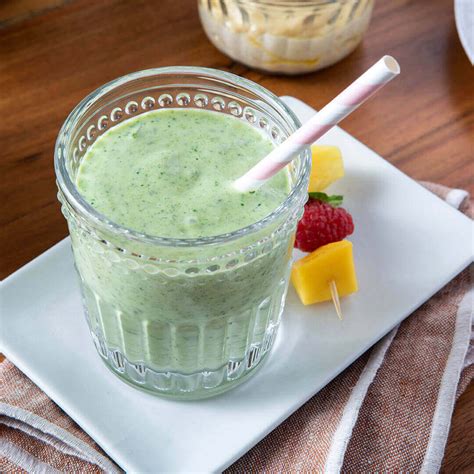 Healthy Green Smoothie Recipe U S Dairy