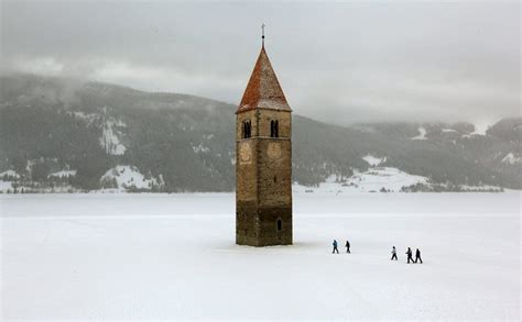 Lake Reschen South Tyrol Italy The Reservoir Submerged Two Villages