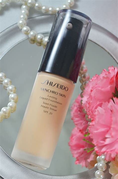 Shiseido Synchro Skin Lasting Liquid Foundation In Shade Golden 3 All About Beauty 101