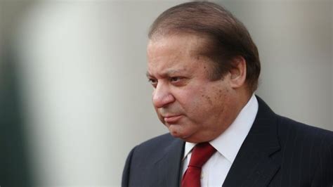 pakistan pm nawaz sharif resigns over panama papers verdict