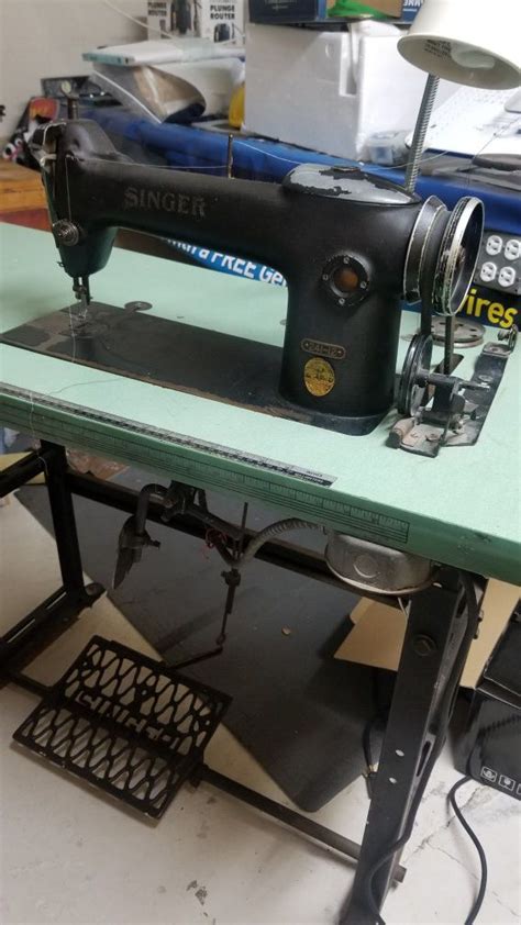 Sewing Machine Singer 241-12 for Sale in Kissimmee, FL - OfferUp