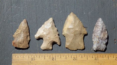 4 Native American Indian Arrowheads Ket Artifacts