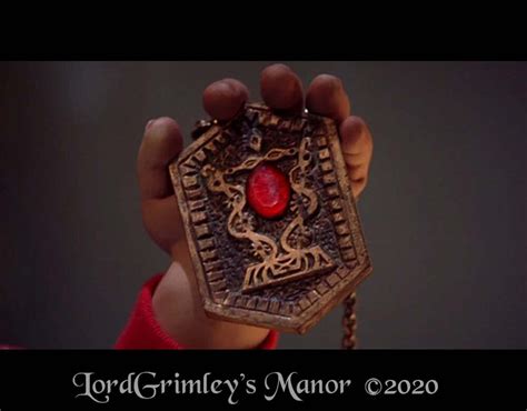 Seed Of Chucky Heart Of Damballa Amulet Prop — Lord Grimleys Manor