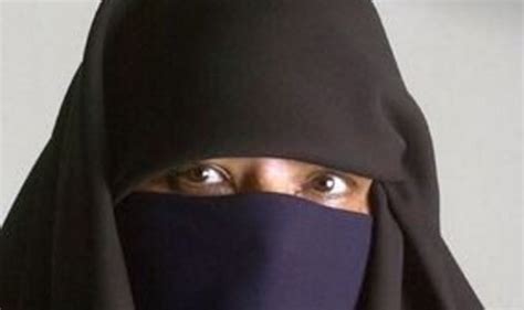 Muslim Juror Wore Mp3 Player Under Hijab Uk News Uk
