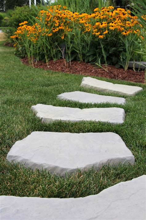 Irregular Stepping Stones Nantucket Pavers
