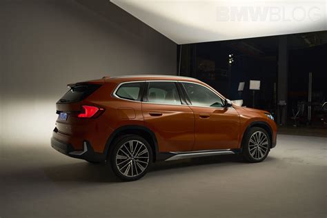 2023 Bmw X1 Xdrive23d Video Shows The Compact Crossover In Utah Orange