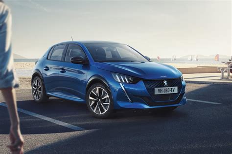 Peugeot E 308 Electric Small Hatch Reportedly Due In 2023 Carsmedia